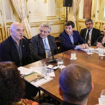 Sorpresa por la presencia de Martín Caparrós en el Consejo contra el Hambre: las razones de su participación