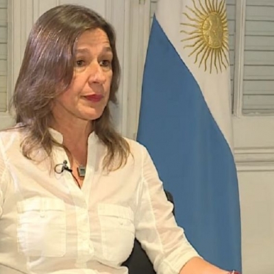 La ministra Sabina Frederic reiteró que se revisará la "actuación administrativa" de Gendarmería en el caso Santiago Maldonado