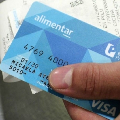 Beneficiarios de la tarjeta Alimentar cuentan con hasta $6.000 extras