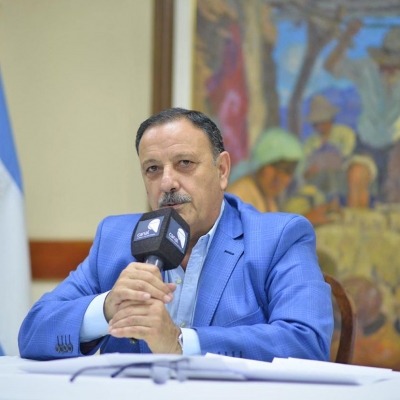 Quintela agradeció apoyo de intendentes y diputados