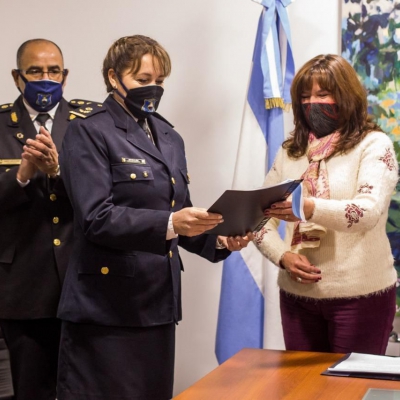 Brizuela y Doria homenajeo a las personalidades femeninas de la plana policial