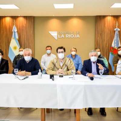 El gobierno provincial habilitó nuevas actividades y permite las reuniones familiares por el Día del Padre