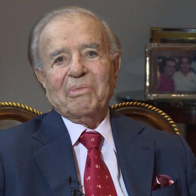 Mejoro el estado de salud de Carlos Menem