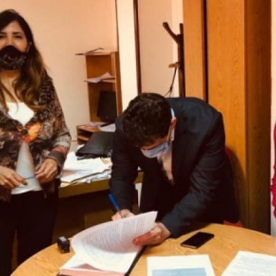  Cámara de Farmacias y el Colegio Farmacéutico firman convenio con APOS