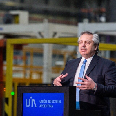 Alberto Fernández anuncia una línea de créditos para compra de motos