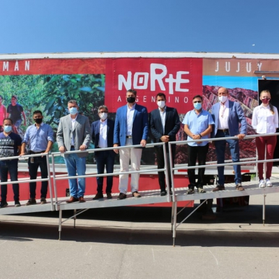 El trailer del Ente Norte Turismo pasó por La Rioja