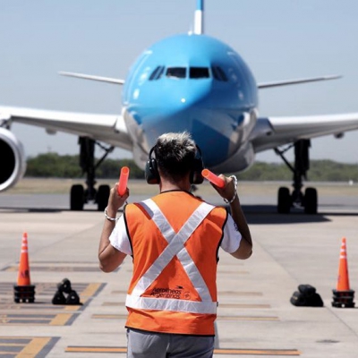 Partió a Moscú el avión que traerá al país más vacunas Sputnik V