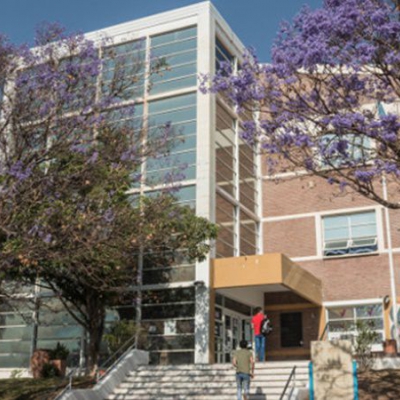 En forma gradual se retomarán las clases presenciales en la UNLaR