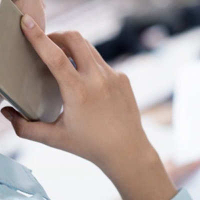 Avanza un acuerdo entre el Gobierno y las operadoras de telefonía móvil