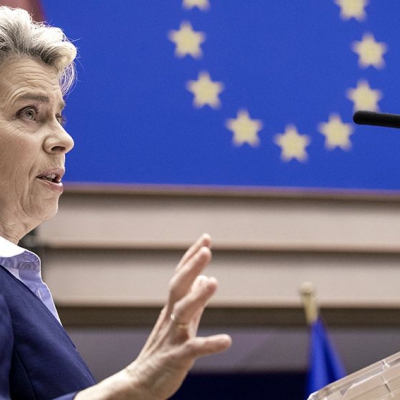 La Unión Europea le reclama a AstraZeneca que no exporte vacunas hasta cumplir con las entregas al bloque