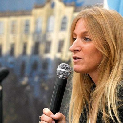 Carignano: "Restringimos vuelos porque estamos preocupados por la entrada de la variante Delta"