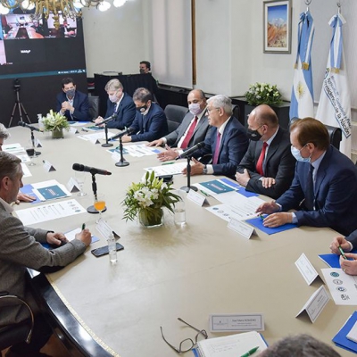 Financiamiento, exportaciones y mesa de trabajo: acuerdos del Gobierno y la Mesa de Enlace