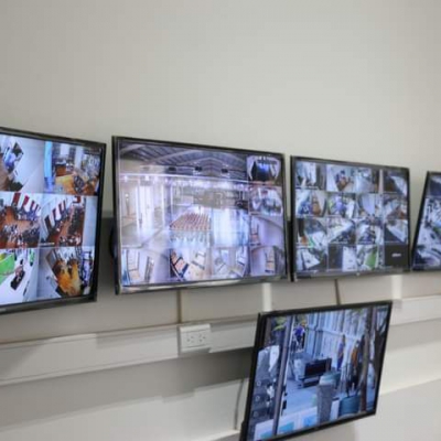 Avanza la instalación del centro de seguridad del Paseo Cultural