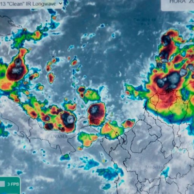 Alerta máxima en Centroamérica por un ciclón tropical que puede convertirse en huracán