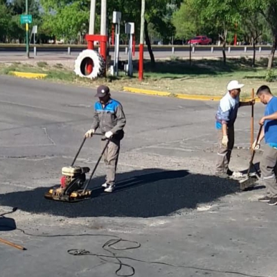 El municipio invirtió en asfalto la recaudación del estacionamiento inteligente