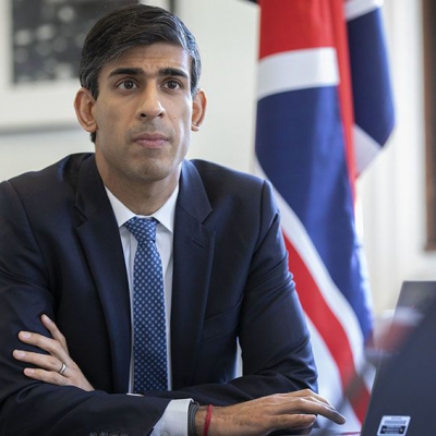 Sunak anunció su candidatura a primer ministro británico y Johnson retiró la suya