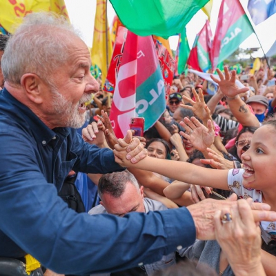 Lula afirmó que no se presentará a la reelección si gana el domingo