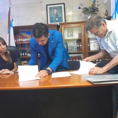 AMP y el Gobierno Provincial firmaron un nuevo acuerdo paritario