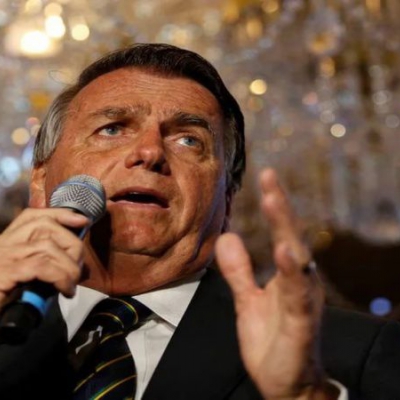 El Gobierno de Lula fijó para abril la fecha límite para el regreso de Bolsonaro a Brasil