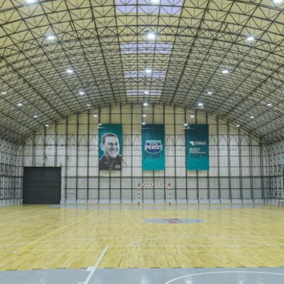 Quintela inauguró el gimnasio cubierto en el Polideportivo de Vargas