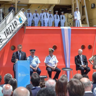 Massa: las FFAA "tendrán un rol central en la defensa de la soberanía argentina"