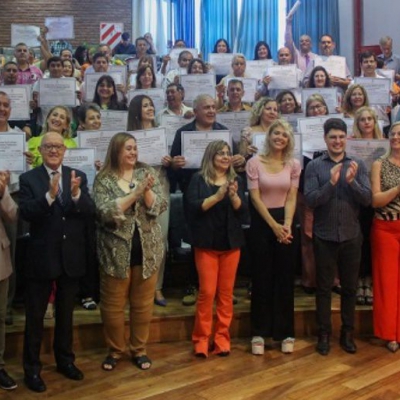 UNLaR homenajeó a Nodocentes que cumplieron 25 años al servicio de la educación pública