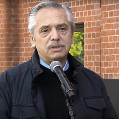 "Estamos dejando un país en marcha", dijo Fernández al despedirse de los trabajadores de la Casa Rosada