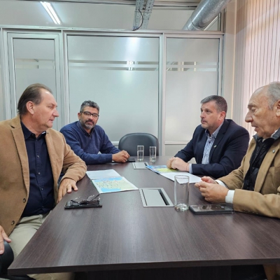 Corredor Bioceánico: Bordagaray estableció lazos con organismos de Córdoba