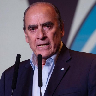 Francos: "La gestión de los hospitales debería estar en manos de las provincias"