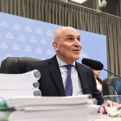 Presupuesto nacional: sin dictamen, el debate continúa el martes