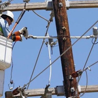 La tormenta provocó cortes de luz en zonas de Capital y del interior provincial