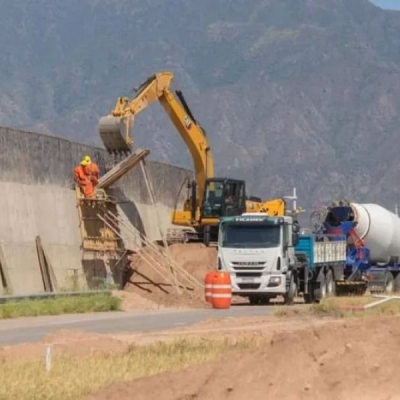 La Rioja perdió más de 6 mil empleos con la paralización de obras de viviendas