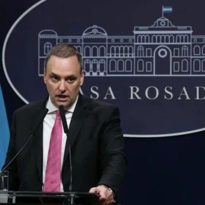 El Gobierno anunció que se inició el proceso para privatizar AySA