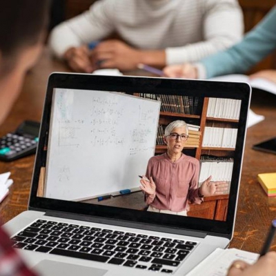 La UNLaR trabaja en mejorar la virtualidad
