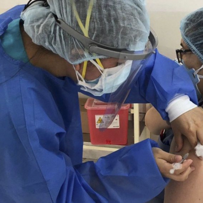 La pandemia de coronavirus ya se cobró más de 2,5 millones de vidas en el mundo