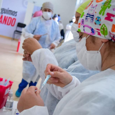 Vacunarán este miércoles a mayores de 70 años en el Estadio de Vargas