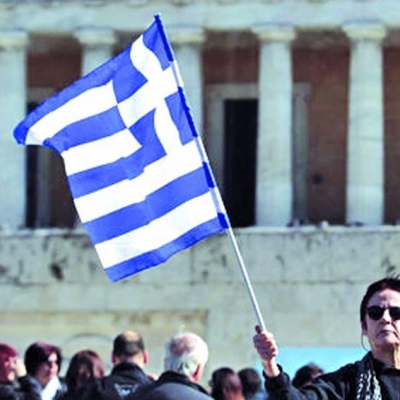 En Grecia se manifestaron contra la vacunación obligatoria para el personal sanitario
