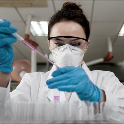 Temor y precaución por una nueva variante del coronavirus detectada en Colombia