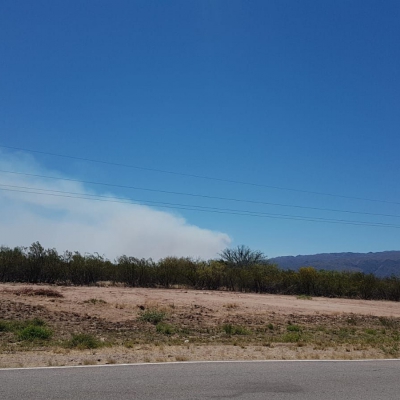 Preocupación por el avance del incendio de Chamical a otros departamentos