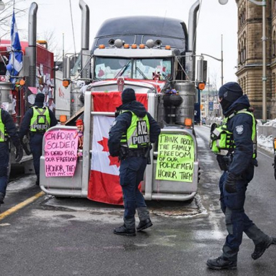 La policía desbloqueó Ottawa luego de tres semanas de protestas