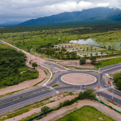 Nuevas obras viales que conectan a las y los riojanos