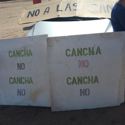 Vecinos autoconvocados expresaron su desacuerdo por la construcción de canchas