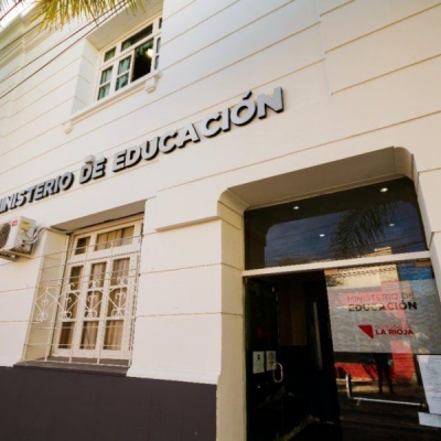 Descontarán los dias no trabajados y el bono a docentes adheridos a la medida de fuerza