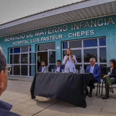En Chepes, el Gobierno entregó viviendas y equipamiento para el sistema sanitario