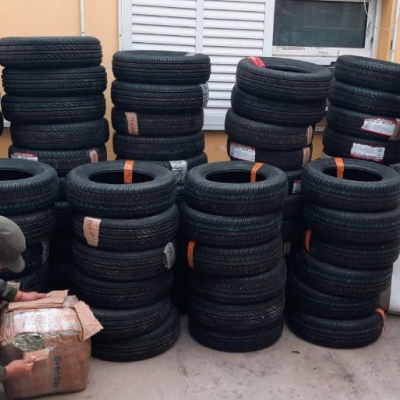 Secuestraron más de 100 neumáticos de contrabando que se dirigían a La Rioja