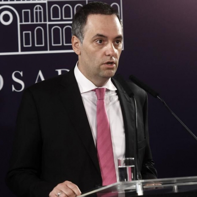 Adorni: "Lo que se vio hasta aquí ha sido un paquete de medidas urgentes"