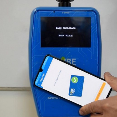 Las tarifas de transporte público aumentarán todos los meses según la inflación