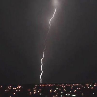 Tras la ola de calor, una fuerte tormenta electrica trajo alivio a La Rioja