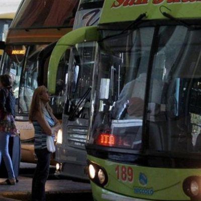 Turismo: Gobierno lanzó descuentos de hasta el 50% en pasajes de larga distancia