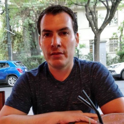 Solo falta sangre: escándalo creciente por una ¿mala praxis? del ingeniero agrimensor Sebastián Herrera
